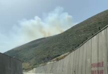 Situata e zjarreve në vend/ Vijon vatra në Karaburun, flakët në “Majën e Rrunës” mbeten problematike