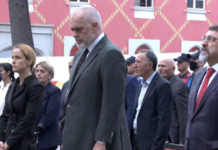 Ceremonia e nderimit të Saimir Hoxhës, Rama: Ndihma për familjen nuk është asgjë në raport me humbjen