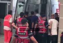 Aldi Rama në luftë mes jetës dhe vdekjes/ Asnjë familjar i tij në spitalin e Traumës