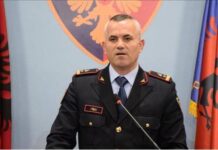 Jep dorëheqjen Ardi Veliu: Do t’i përkushtohem familjes