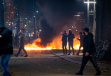 Protestat kundër kufizimeve ndaj COVID në Holandë/ Shtatë të plagosur