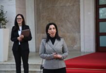 Një gjuhë, një Abetare / Ministrja Kushi prezanton projektin e unifikimit të Abetares