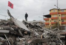 Dy vite nga tërmeti tragjik i 26 nëntorit, qindra qytetarë që mbetën pa strehë hyjnë në shtëpi të re
