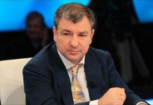 Gjykata e la në burg, Vangjush Dako përfundon në spital/ Zbulohet shkaku