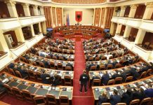 Kuvendi miraton projektligjin për barazinë gjinore! Çfarë do të thotë ‘përkatësi e shumëfishtë’