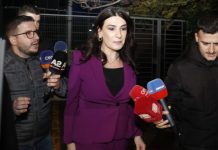 Në ‘arrest shtëpie’ pas skandalit te AKSHI, jep dorëheqjen Mirlinda Karçanaj. Ja kush e zëvendëson