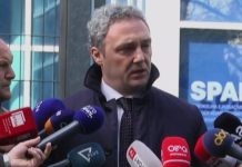 SPAK kërkon shpalljen fajtor të Bardh Spahisë për pengim të vendimit të Gjykatës, prokuroria kërkon 7 milionë lekë gjobë