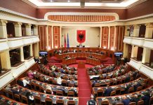 Makina, dieta e qira apartamentesh: Ja sa i kanë kushtuar shtetit deputetët e Kuvendit për vitin 2025